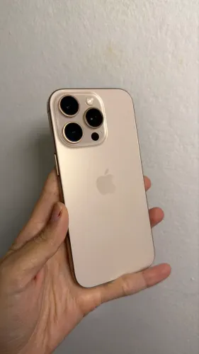 iPhone 16 Pro