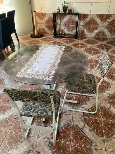 Mesa vidro 4 cadeiras