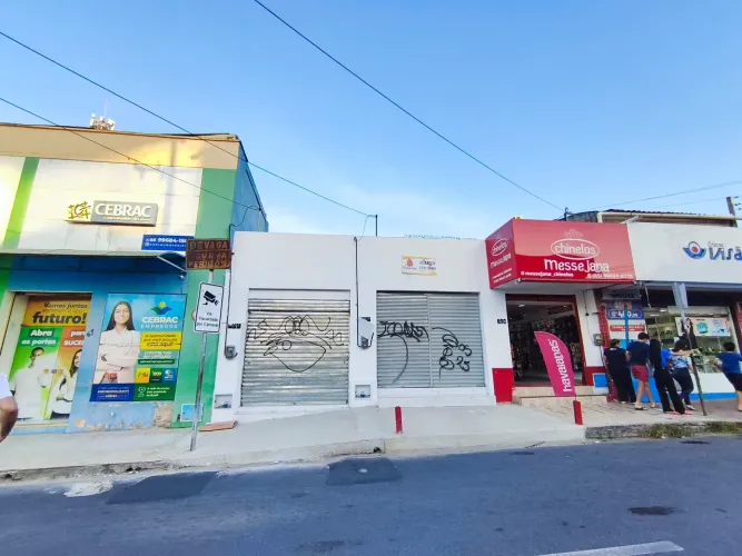 exelente loja no centro de messejana 39m², wc, nas proximidades ca daixa economica,