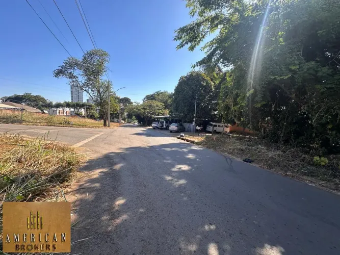 Vende-se Area com 5960 metros na Vila Rosa Próximo ao Parque Cascavel