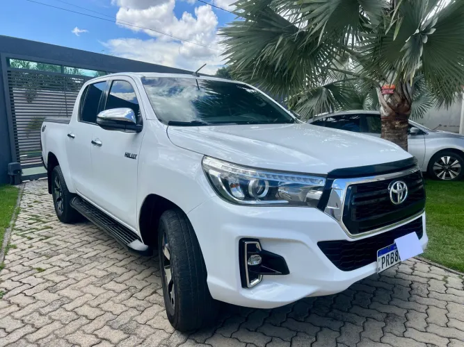 Toyota Hilux CD SRX 4X4 2.8 TDI 16V Diesel Aut. 2019