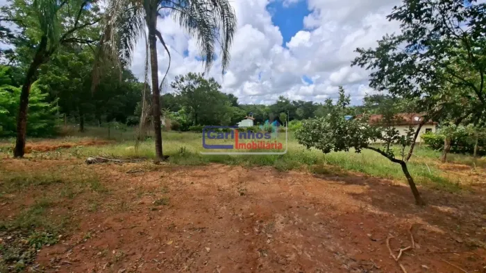 CHÁCARA EM ESMERALDAS NO BAIRRO VARGEM BENTO DA COSTA