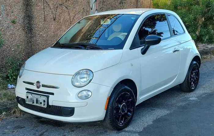 Fiat 500 Cult 1.4 Flex 8V EVO Mec. 2012