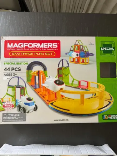 Carrinho Pista magnética , magformeres