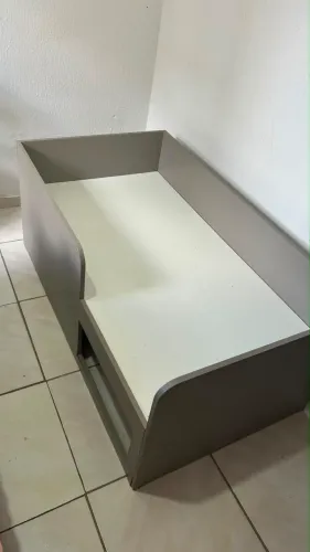 Cama montessoriana