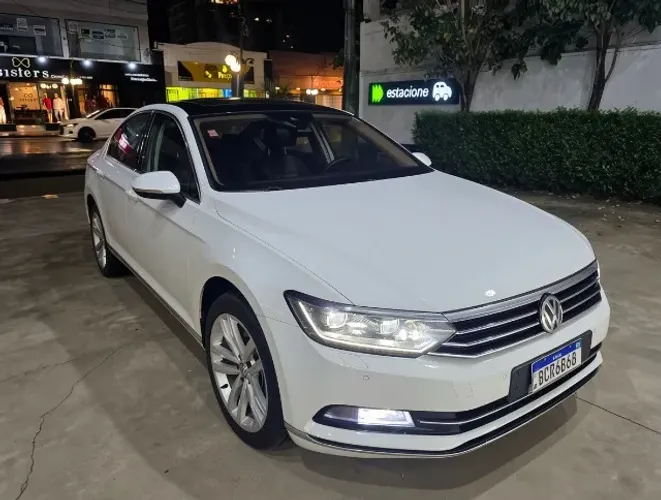 Volkswagen Passat Highline 2.0 TSI 220cv Tip. 2018