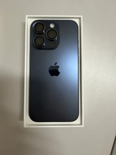 iPhone 15 pro 256gb