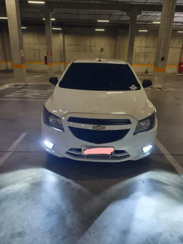 Chevrolet Onix JOY Hatch 1.0 8V Flex Mec. 4P 2019