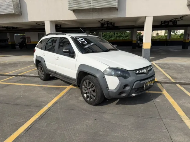 Fiat Palio Weekend Trekking 1.8 MPI Flex 8V 2019