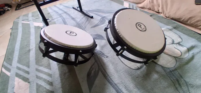 CONGAS COMPACTA