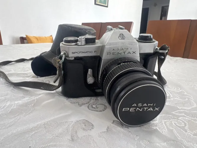 Câmera Antiga Asahi Pentax Spotmatic F (Para Decoração / Coleção / Peças)