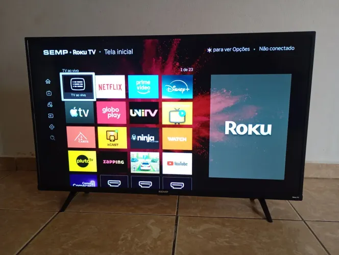 Vendo essa tv da Semp Roku 43 polegadas smart 4k