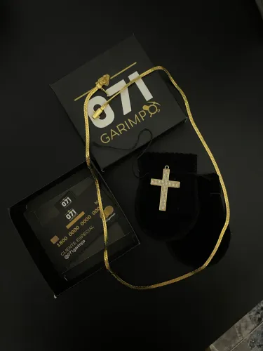 Corrente Banhado a Ouro 18K com Pingente de Cruz Grumet Especial Flat (4mm) 20,5gr