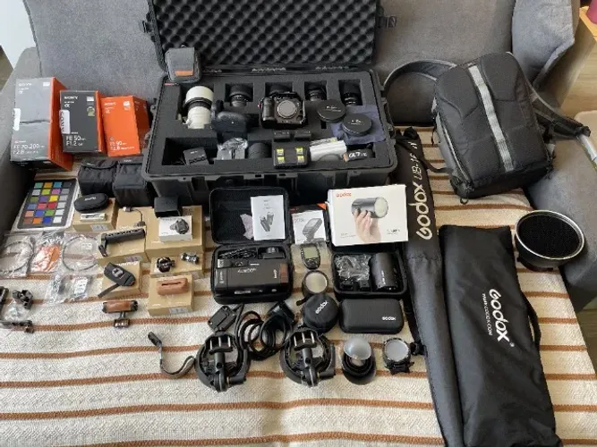CÂMERA SONY A7S3 + LENTES GM + GODOX + SMALLRIG + ACESSÓRIOS