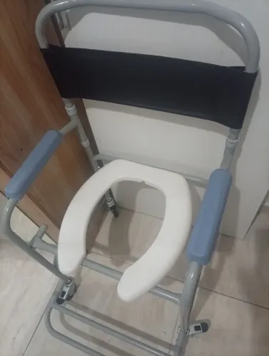 Cadeira de rodas e banho