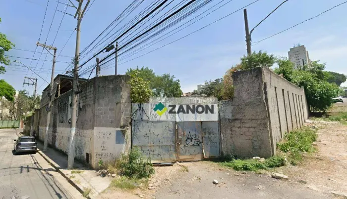 Terreno para alugar no Bairro Vila Liviero - São Paulo/SP