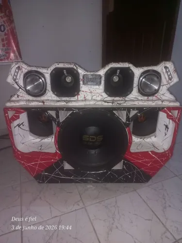 Vendo som automotivo 4.500