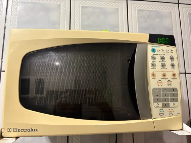 Micro ondas funcionando perfeitamente