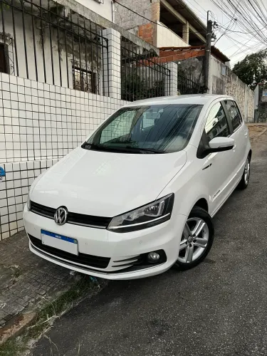 Volkswagen Fox Comfortline 1.0 Flex 12V 5P 2017