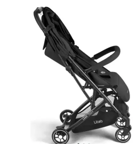 Carrinho de passeio para bebê 