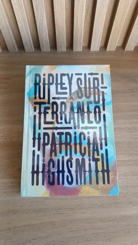 [LACRADO] Livro Ripley Subterrâneo - Patricia Highsmith - Capa Dura