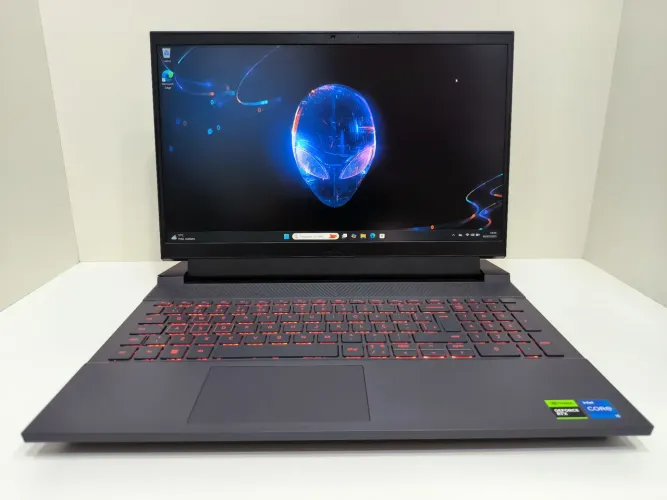 Notebook Gamer Dell G15 i5-13450HX/16GB/SSD 512GB/RTX 3050