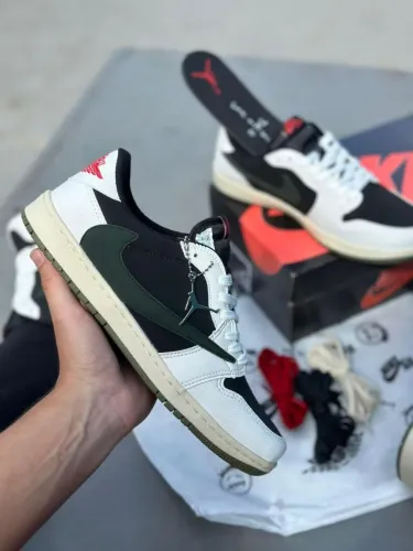 Tênis Nike AIR JORDAN LOW TRAVIS Scort Linha Luxo! 