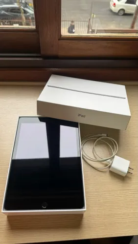iPad 9ª Geração 64GB + Apple Pencil 1ª Geração Original