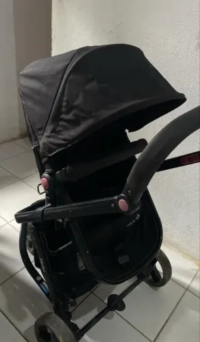 Carrinho de bebê safety mobi 
