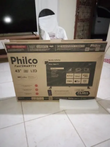 Vendo caixas de tv Philco 43 e 50 polegadas preço 60 reais 