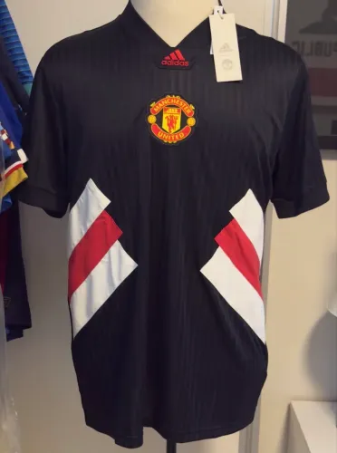 Camisa Adidas Manchester United Icon