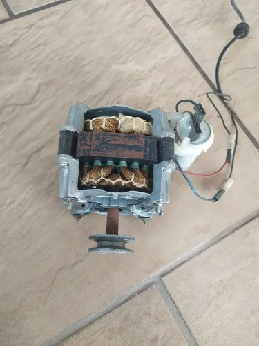 Motor de tanquinho 