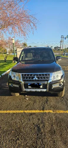 Mitsubishi Pajero HPE Full 3.2 4X4 T.i.dies. 5P AUT 2017