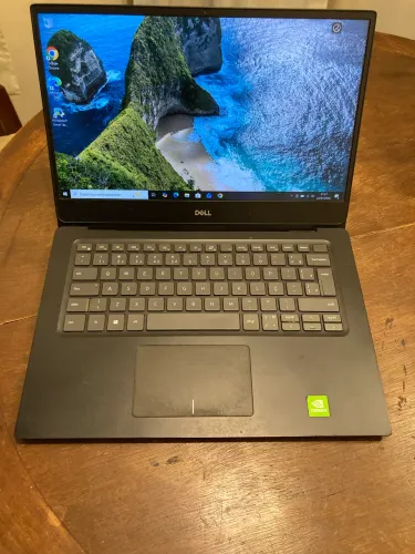 Notebook Dell Vostro 5490 i7