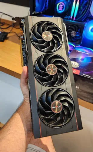 PULSE AMD RX 7900 XTX 24GB - leia a descrição