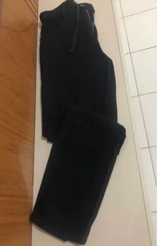 Calça mon