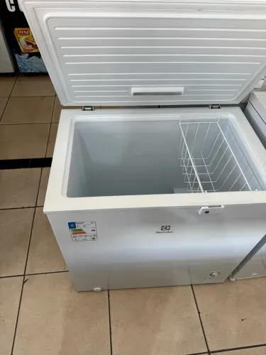 Freezer horizontal Electrolux