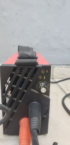 Maquina de solda MMA 