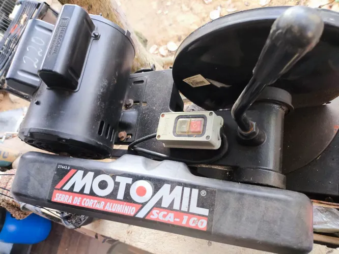 Serra de Cortar Ferro / Alumínio (Policorte) Motomil SCA-100 + Motor 1,5 CV