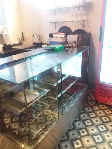 Balcão Expositor Inox Pra vender Rápido
