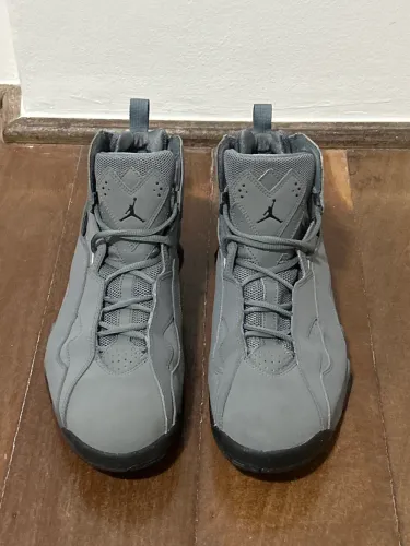 Air Jordan True Flight Mid Cool Grey/Black