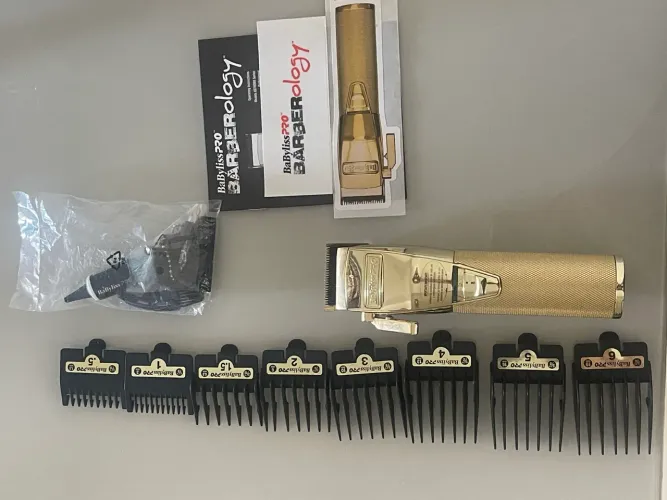 Máquina de Corte Babyliss Pro Gold Fx By Roger