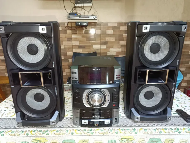 Mini System Sony HCD-GTR 6H super conservado