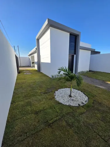Casa á Venda no Lot. Búzios do Francês com 3 dormitórios sendo 1 suíte - 100m²