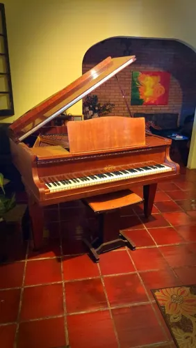 Piano de Cauda Érard Baby Grand - Paris (1945-1948)