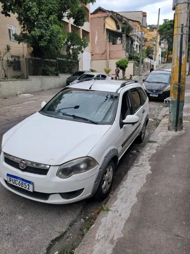 Fiat Palio Weekend Trekking 1.6 Flex 16V 5P 2014