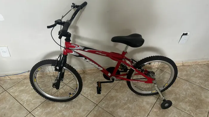 Bicicleta Infantil Athor Free Action Aro 16 - Impecável (Com Rodinhas)