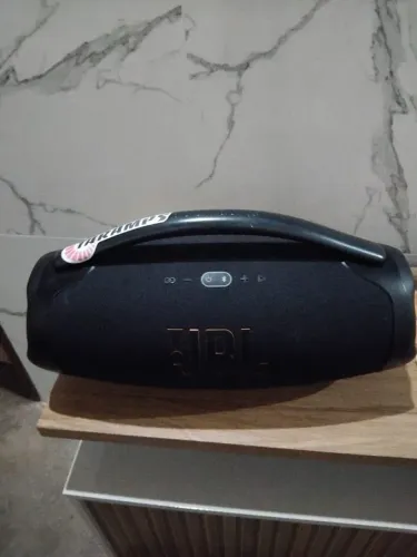JBL Boombox 3 - Um ano de uso R$: 1.600,00