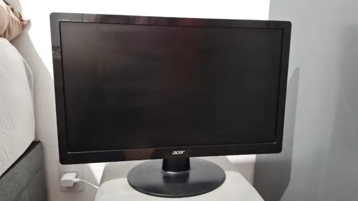 Monitor acer LCD s200hl 20"