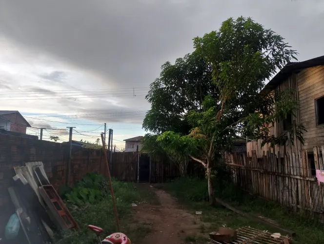 Terreno 8x30 no Zerão